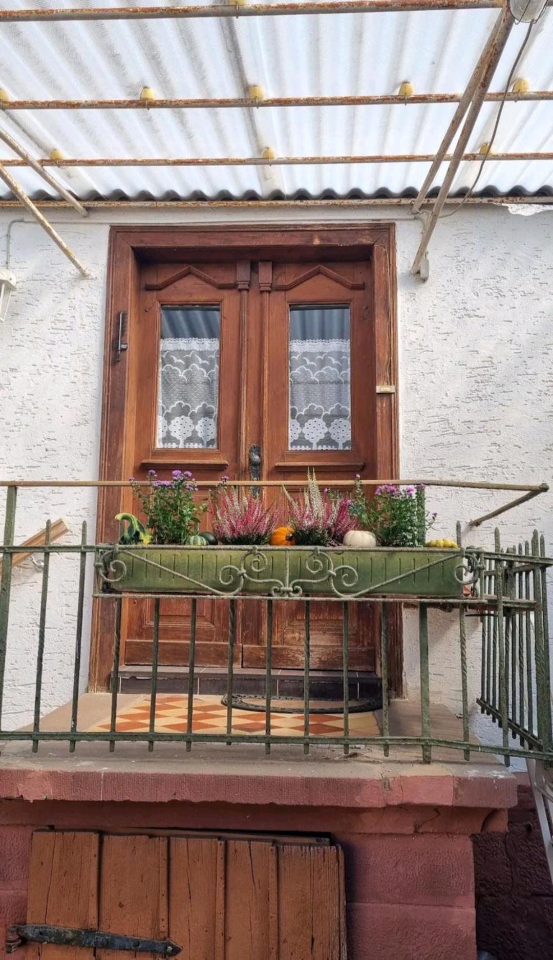 Villa Lindenhof - Zentral Zwischen Marburg Und Giessen-Wetzlar Weimar  Esterno foto